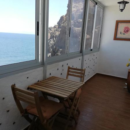Apartment On The Beach And Ocean Sounds Fasnia Eksteriør billede